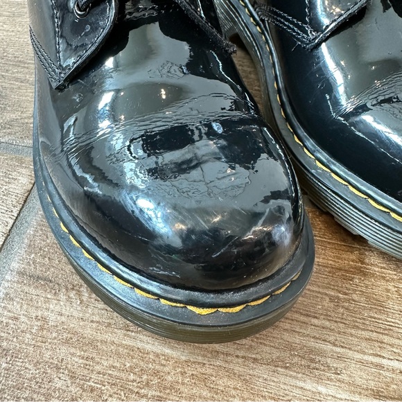 Doc Marten’s Junior 1460 Patent Leather Lace Up Boots Size 5 Black Lucido - Picture 6 of 14